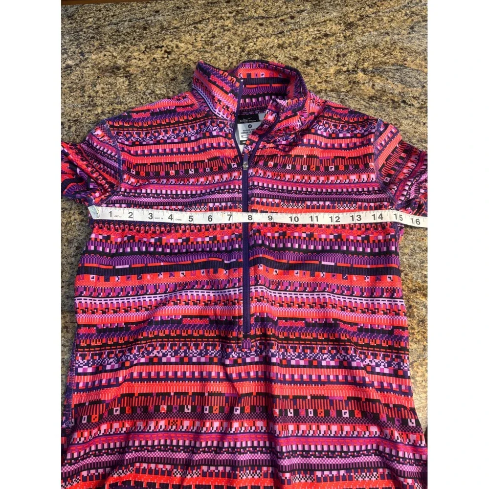 Nike Pro Dri-FIT Womens Quarter Zip Pullover Purple Pink Geometric Pattern M‎